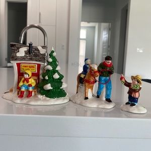 Department 56: Pint Size Pony Rides